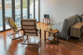  Bonjardim Flats - T2 com Varanda  Atiães